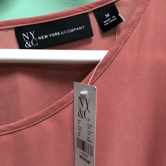 NWT New York and Company Blouse - Picture 2 of 5